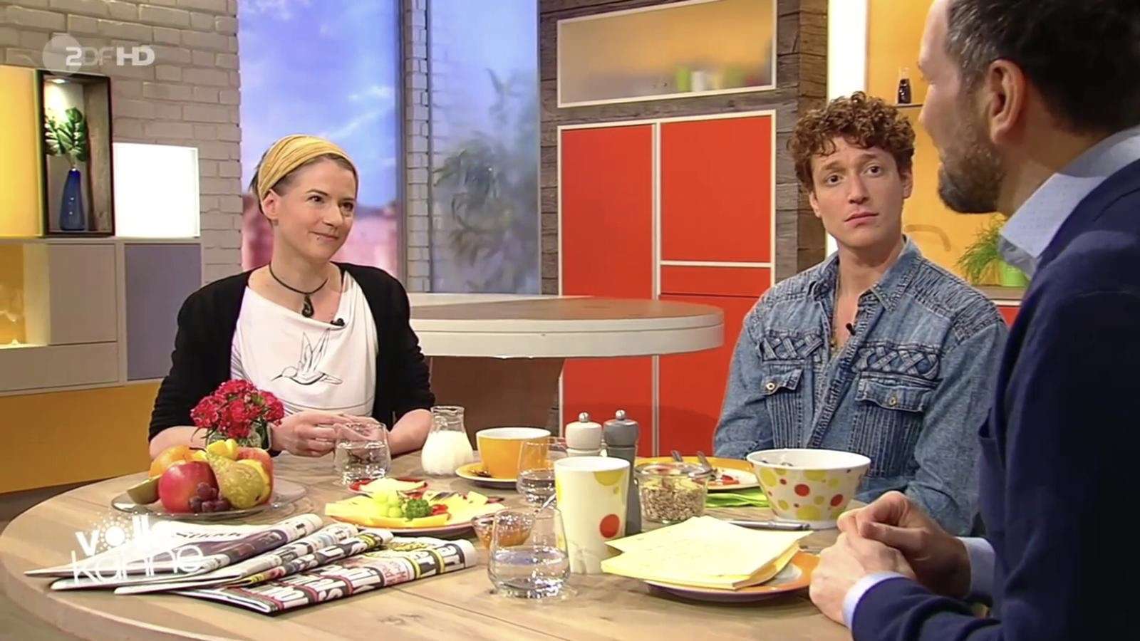 Die kleine Dommi im großen Fernsehen =)
